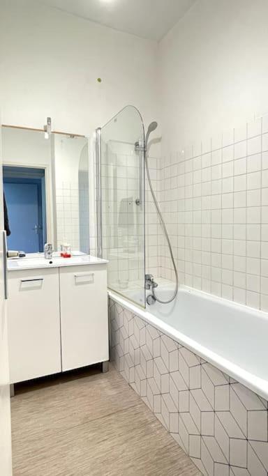 Le Manoir Mermoz : Appartement T2 Tout Equipe Rennes Dış mekan fotoğraf